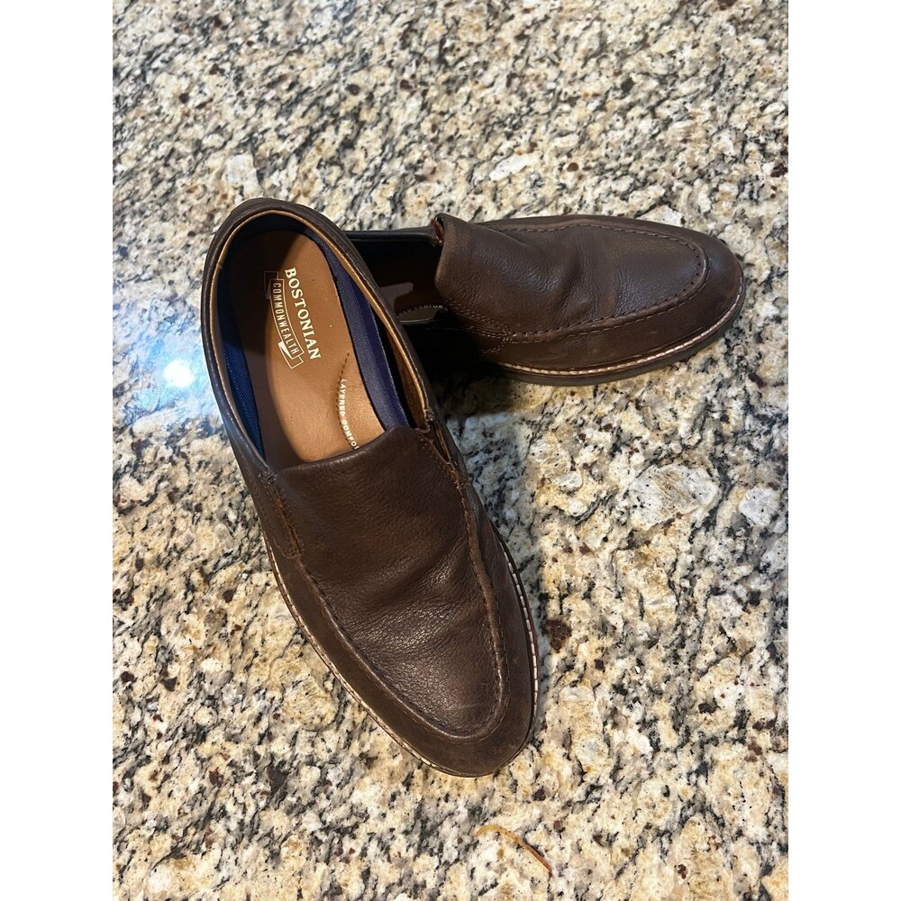 Men’s Boston commonwealth shoes size 7.5